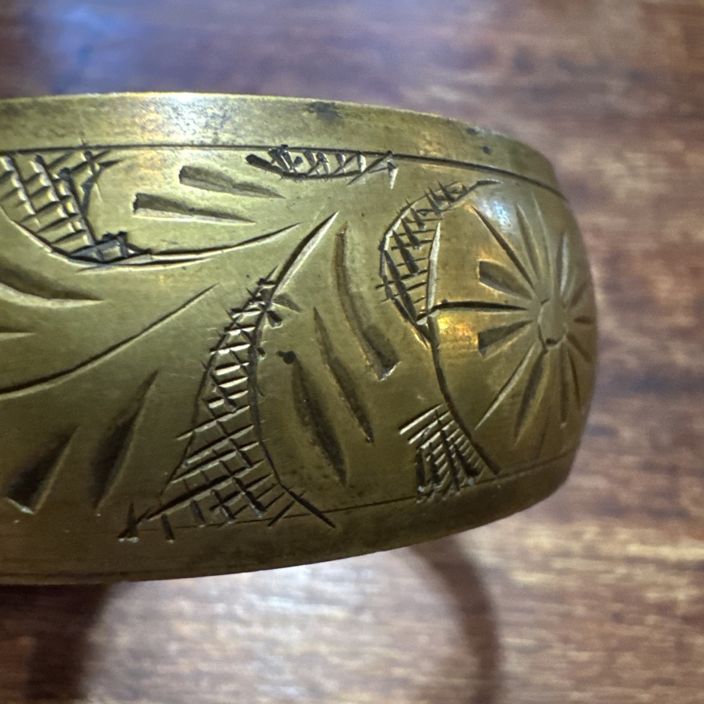 Brass Bangle Bracelet Wide Etched Retro Boho Jewelry Made In India - Picture 6 of 6